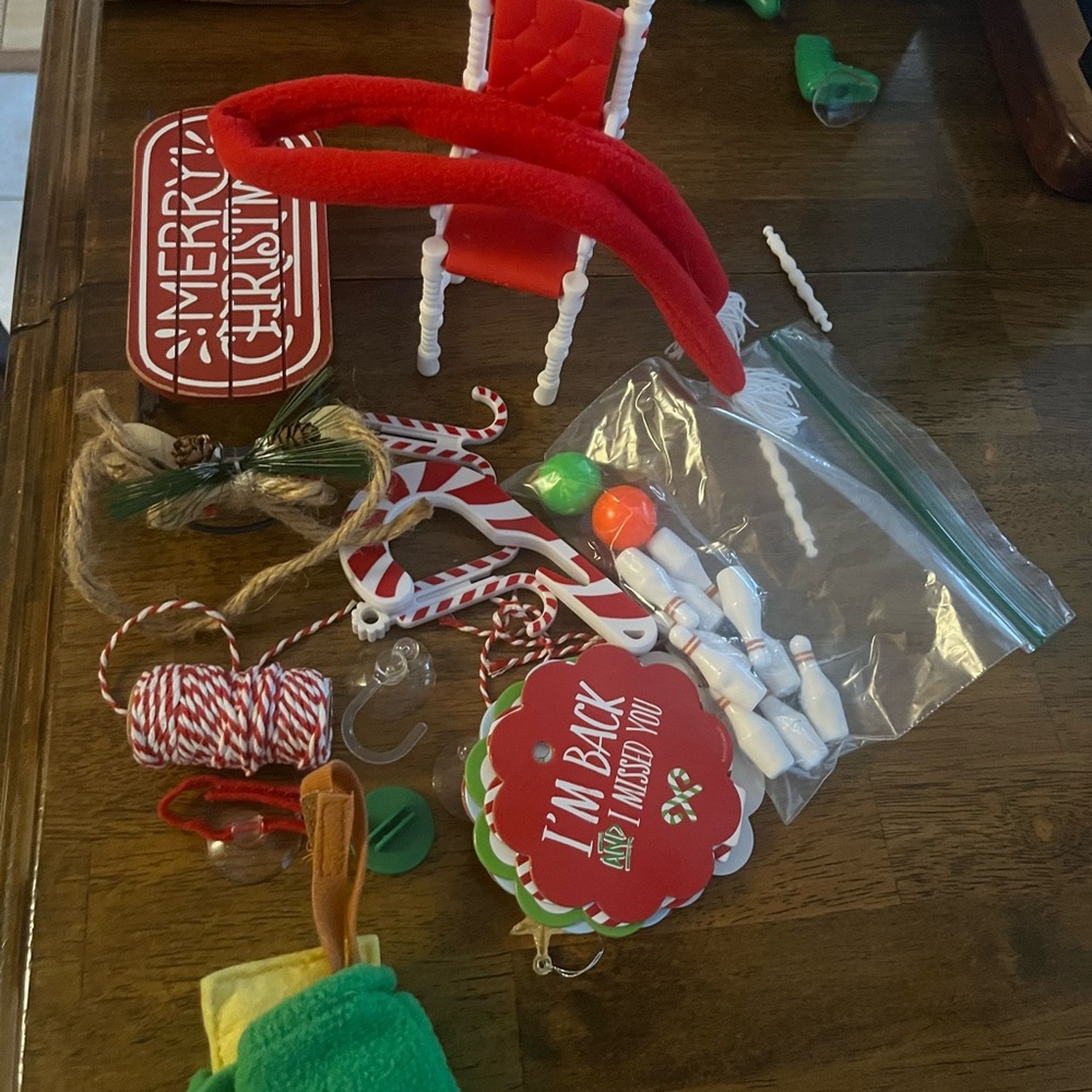 Elf on the Shelf accessories
